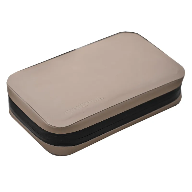 MAGPUL DAKA Utility Organizer in Flat Dark Earth (FDE)