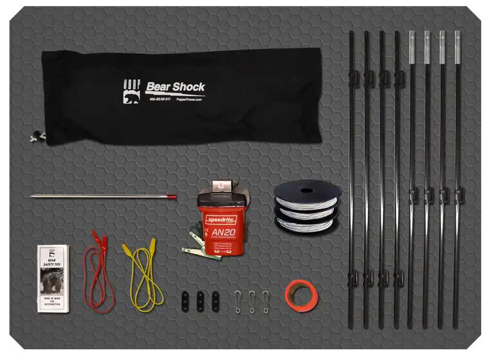 UDAP BEF Bear Shock Electric Fence - 6" x 20", 3.7 lbs, 110 ft, Black