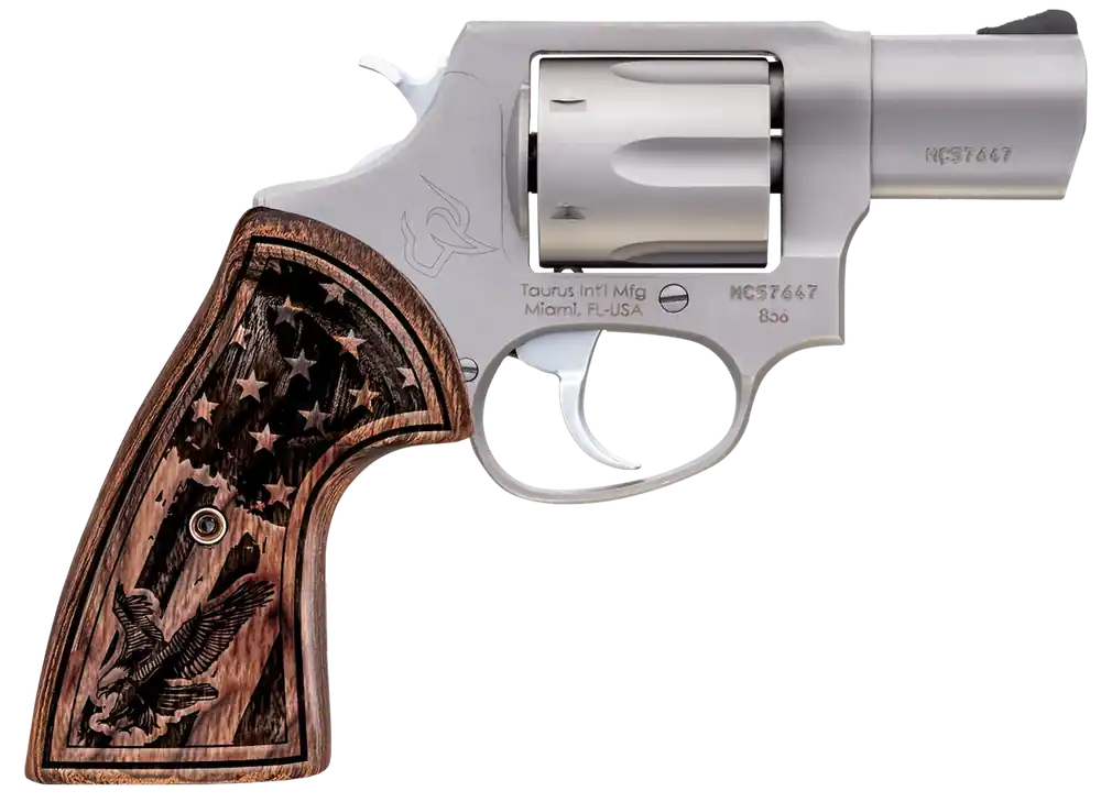 Taurus 285629US1 856 .38 Special +P Revolver with Engraved USA Flag Walnut Grip