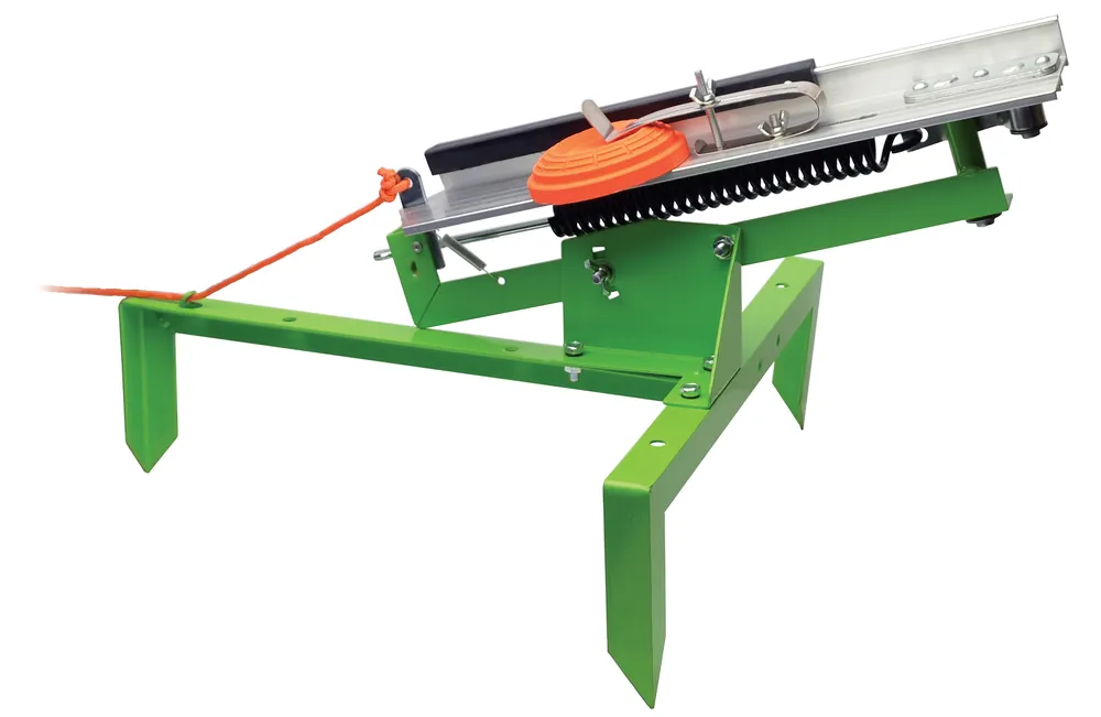 SMEFCT Green Spring-Loaded Clay Target Thrower