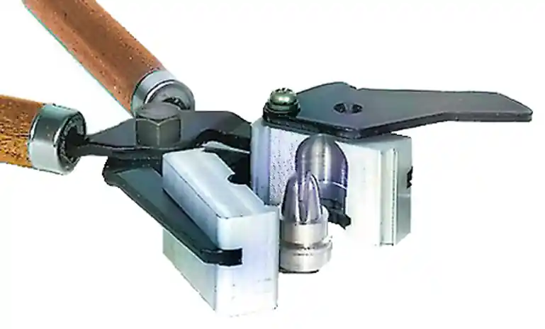 Lee Precision 90440 Double Cavity .451 Round Ball Mold for 2 Bullets