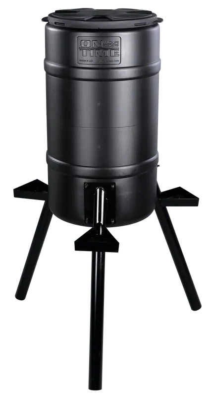 Buckeye Gravity Feeder: Durable Polyethylene, 200 lbs Capacity, 3 Stations, Metal Legs
