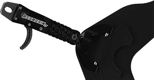 Assassin Velcro Black Light-Up Ball Bone Collector