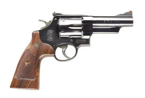 Smith & Wesson 150254 29 Classic 44 Rem Mag 6 Round 4" Blued Walnut Grip
