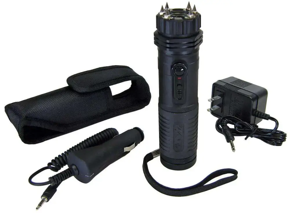 Zap ZAPLE Zap Light Stun Gun/Flashlight Compact 1.5 lbs Black