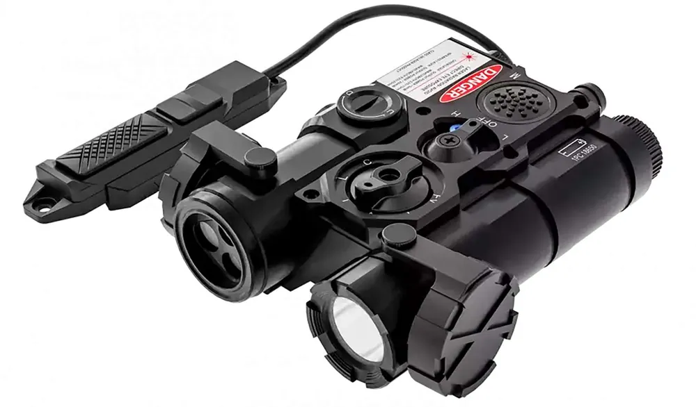 AGM Global Vision WLADCLA1B1 WLAD 1B Black Green Laser & IR Pointer/Illuminator Coaxial Dual Laser White LED 300 Lumen