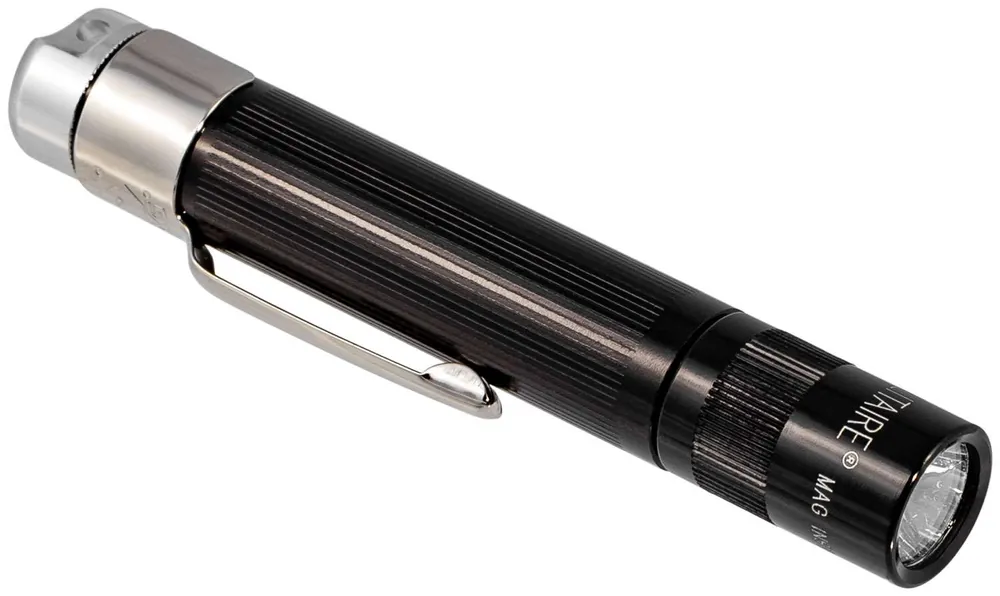 Maglite JSASZ2 Solitaire White LED 47 Lumens AAA (1) Battery Black